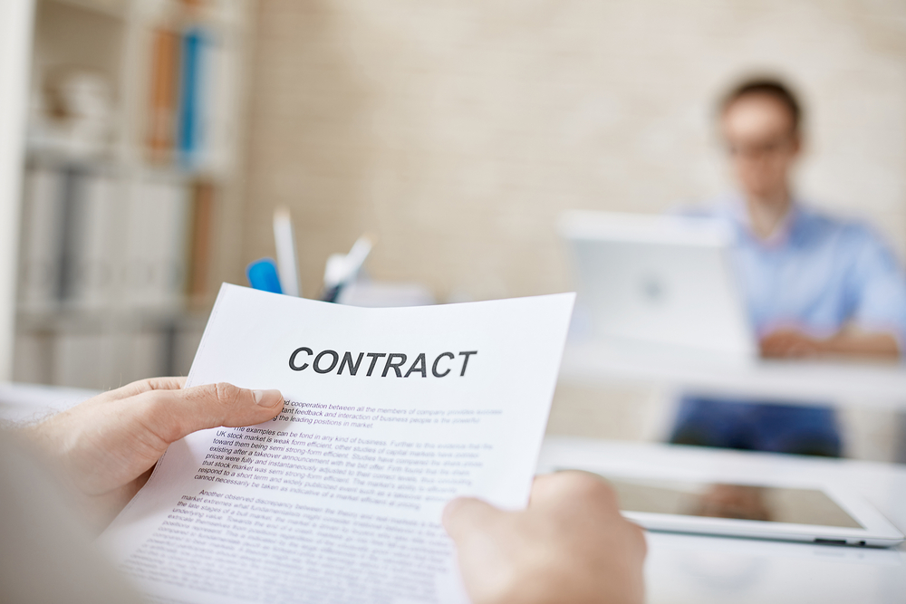 Should Buyer Walk Away From Business With No Contracts In Place? - How Can The Buyer Protect Himself When Purchasing A Business That Has No Contracts In Place With Its Customers?
